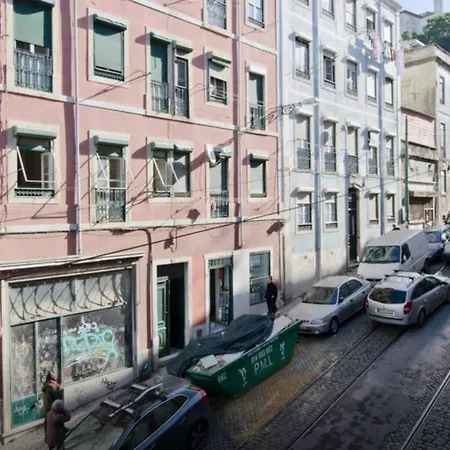 Apartment Mouraria Doll's House *