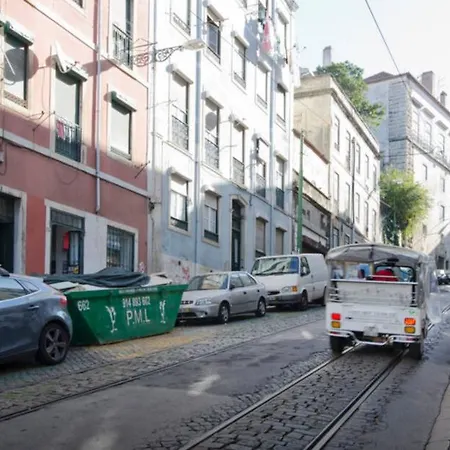 穆拉利亚玩偶之家公寓