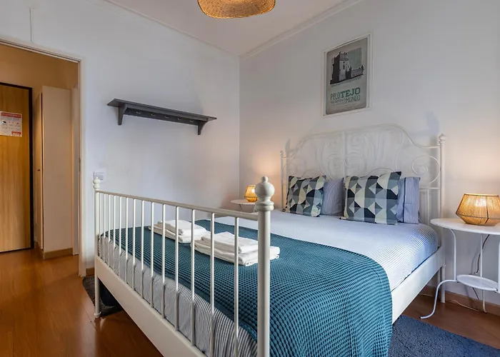 Mouraria Doll's House Apartment Lisbon