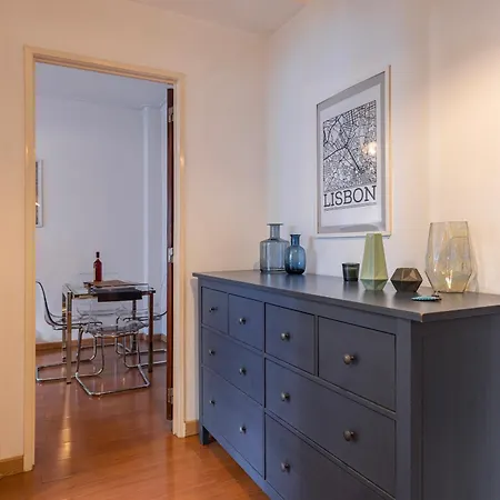 Mouraria Doll's House Lisboa